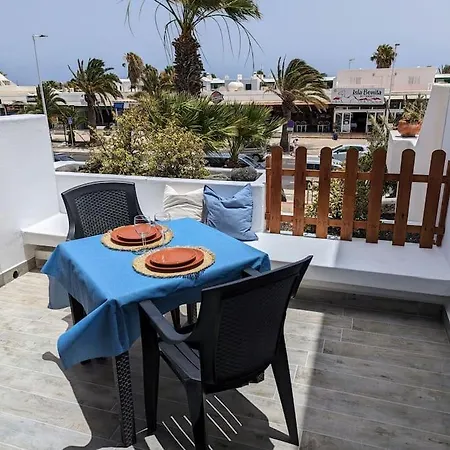 Charming Flat In Molinos With Terrace & Pools, Near Playa Bastian Apartment