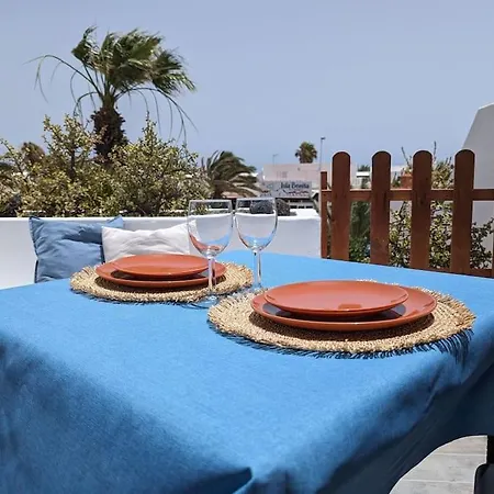 Charming Flat In Molinos With Terrace & Pools, Near Playa Bastian Apartment